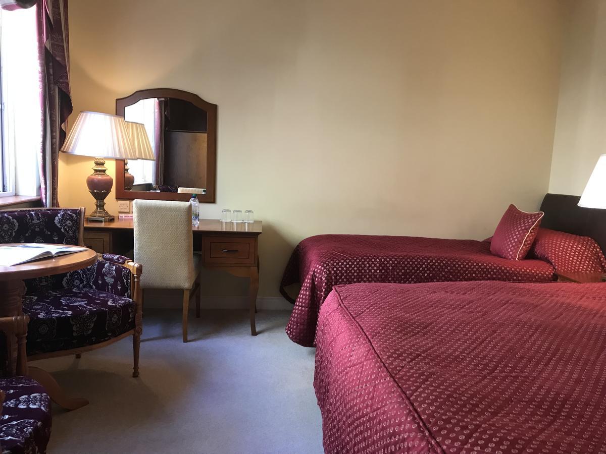 Bramble Lodge ブラーニー エクステリア 写真